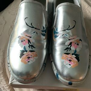 Jessica Simpson Shoes - Jessica Simpson slip ons Jessica Simpson Shoes - Jessica Simpson slip ons